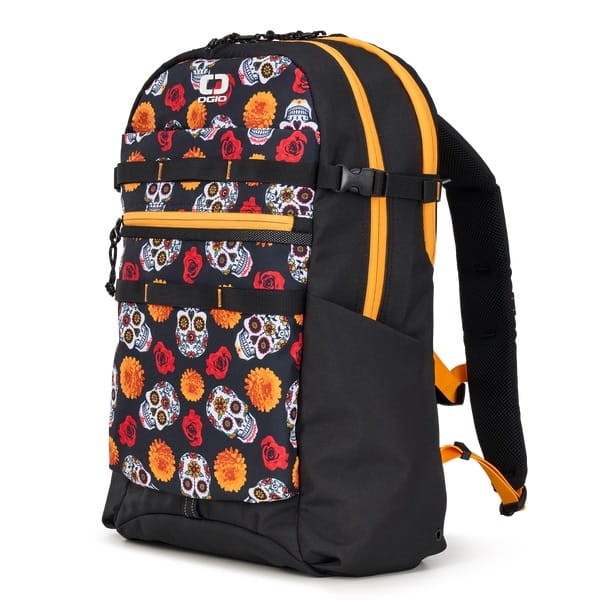 plecak-ogio-alpha-20l-skull-motyw-czaszki-laptop-15-skos.webp