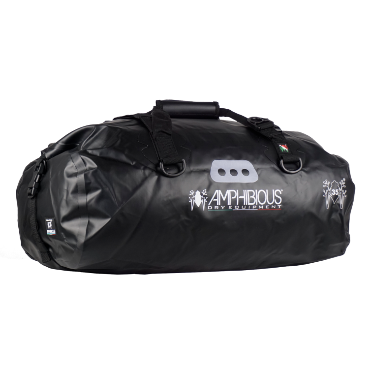 torba-wyprawowa-amphibious-amarouk-35l-czarna-pvc.webp