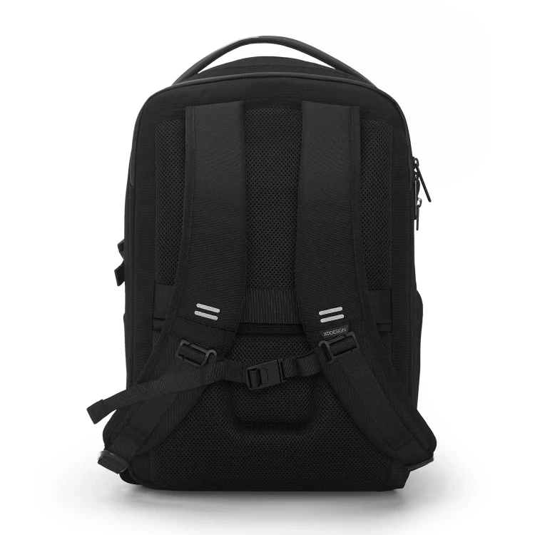Plecak_Bizz_Backpack_Tyl3_Czarny.webp