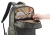 wnetrze-plecaka-bobby-explore-laptop-17-przegrody-przednia-kieszen.webp