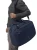 pojemna-torba-treningowa-33l-wielkosc-na-ramieniu-granat.webp