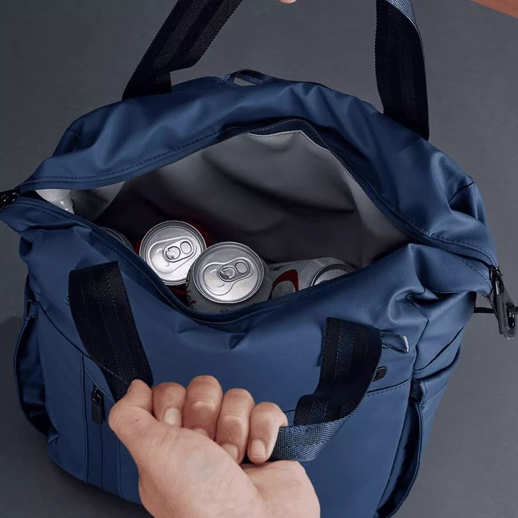 ogio-tote-2024-pace-pro-cooler_23348___2.webp