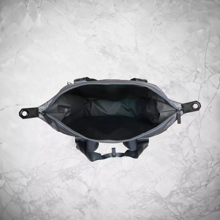 ogio-tote-2024-pace-pro-cooler_1___5.webp