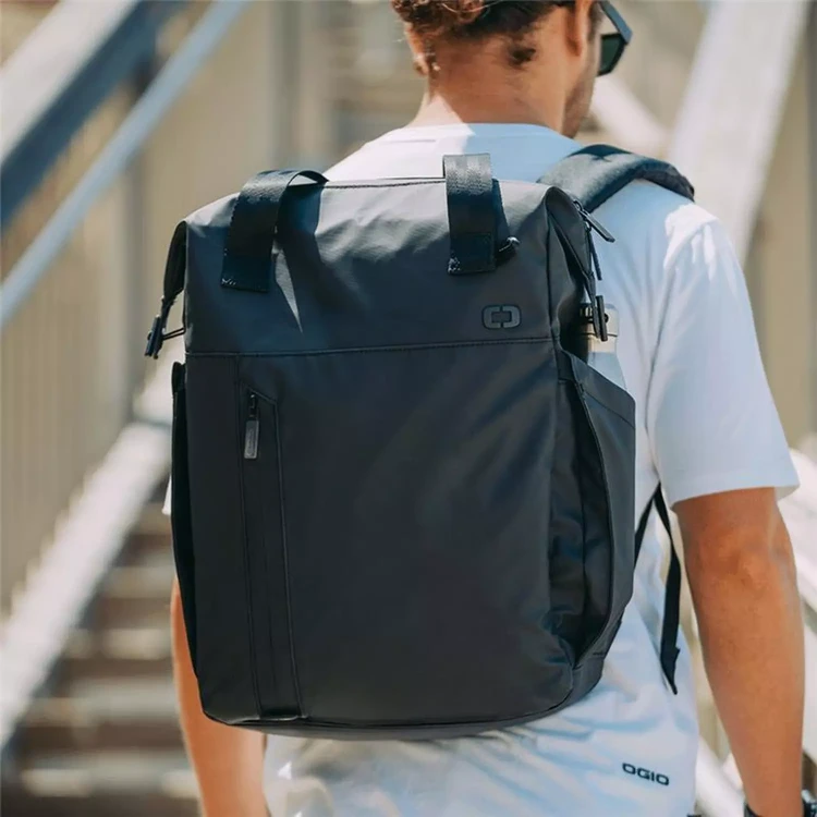 ogio-tote-2024-pace-pro-cooler_21559___4.webp