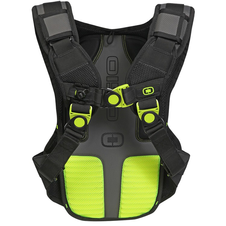 plecak-ogio-baja-8l-buklak-2l-plecy.webp