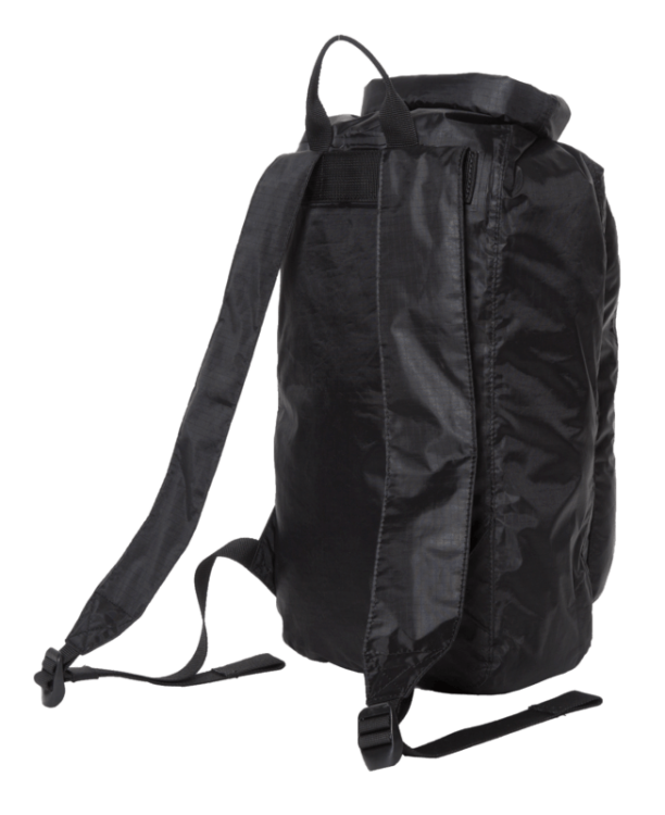 szelki-plecy-plecak-amphibious-10l-lekki-skos.webp